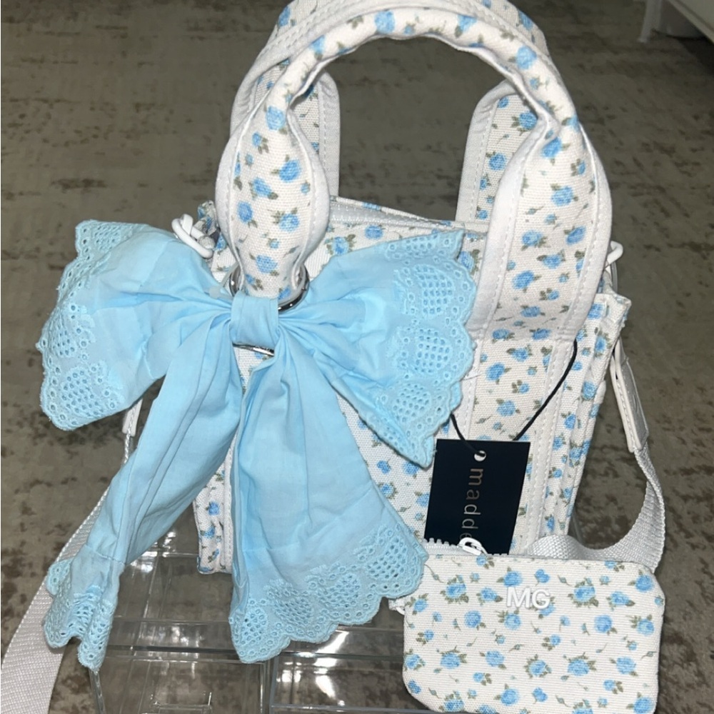 Madden Girl Blue Floral Crossbody Bag